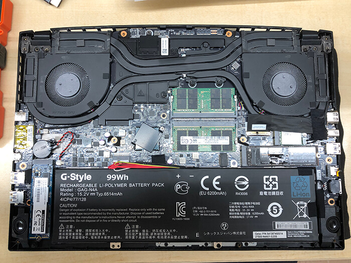 GIGABYTE AERO 15 OLED 分解